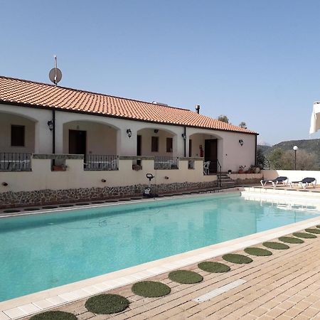 Hotel Valle Del Cedrino Galtellì Buitenkant foto