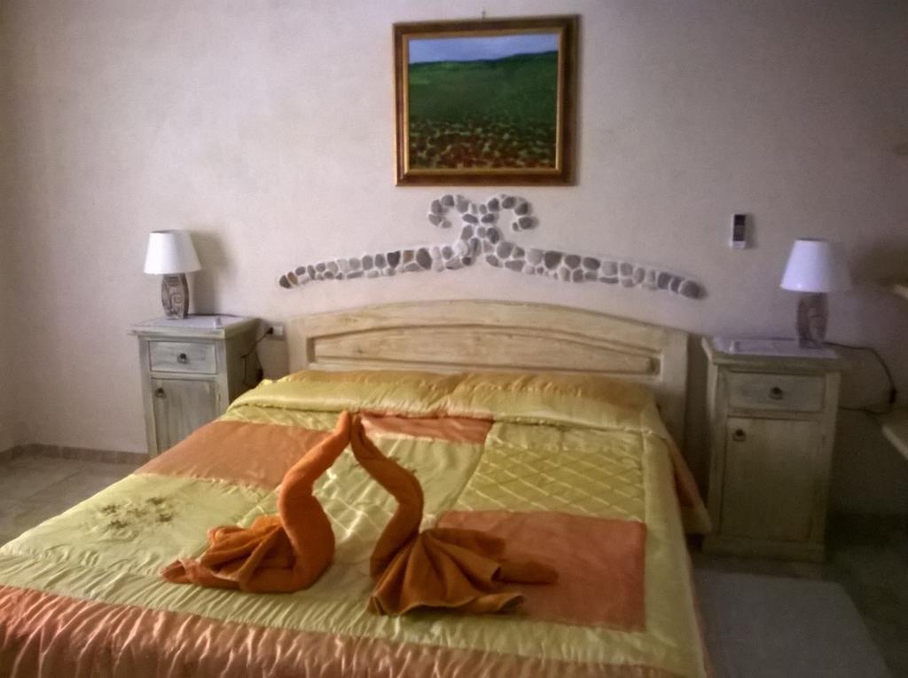 Hotel Valle Del Cedrino Galtellì Buitenkant foto