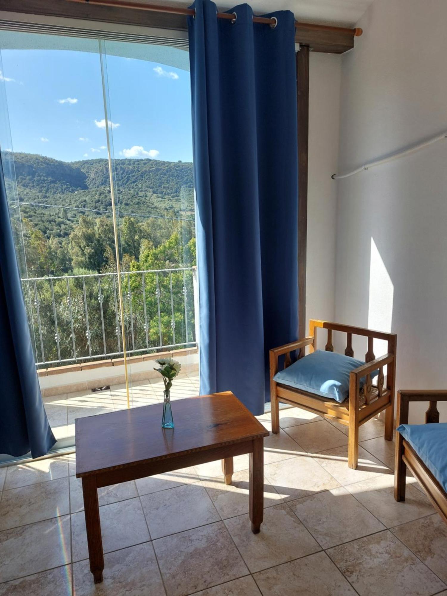 Hotel Valle Del Cedrino Galtellì Buitenkant foto