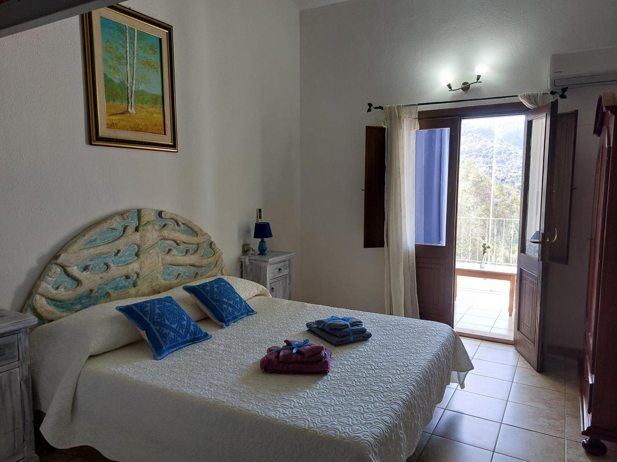 Hotel Valle Del Cedrino Galtellì Buitenkant foto