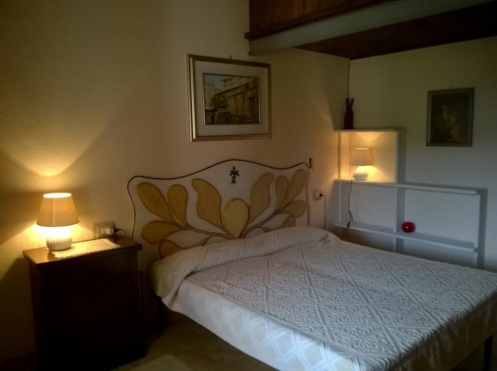 Hotel Valle Del Cedrino Galtellì Buitenkant foto