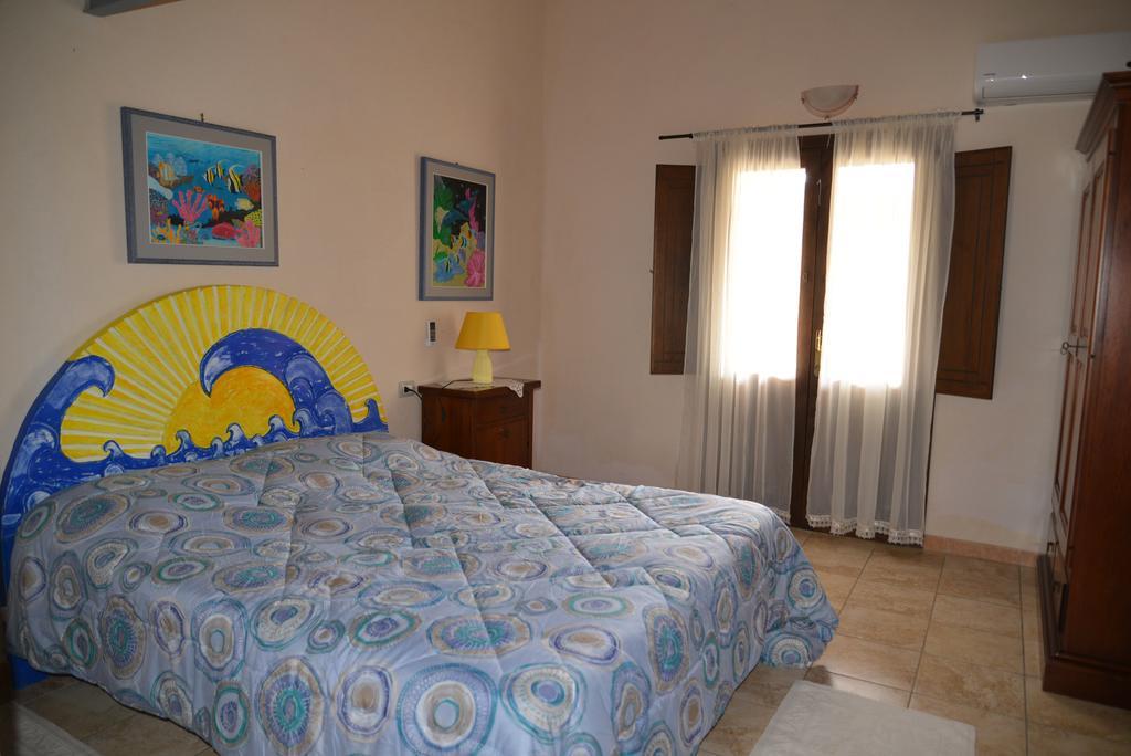 Hotel Valle Del Cedrino Galtellì Buitenkant foto