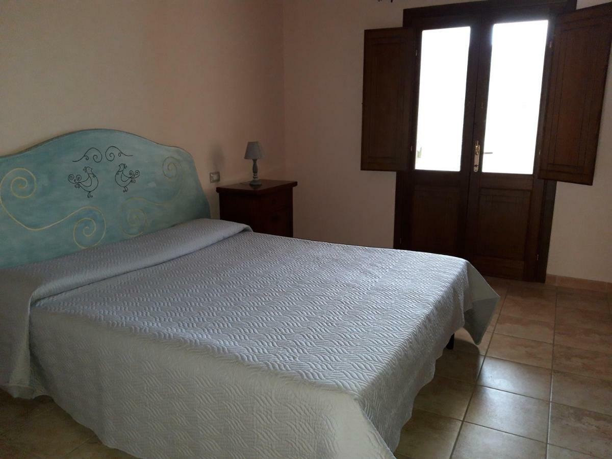 Hotel Valle Del Cedrino Galtellì Buitenkant foto